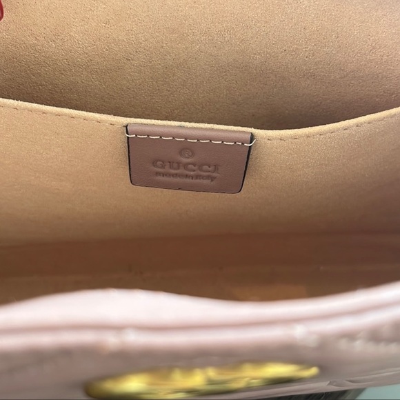 Gucci Marmont Clutch - Picture 5 of 8